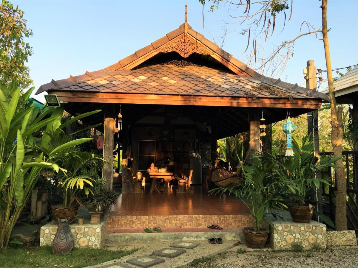 Hello Countryside Bed and Breakfast Ban Khang Hong Tai Eksteriør billede
